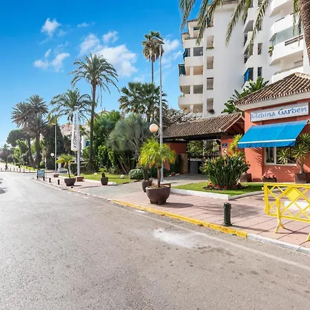 Apartment Modern - 2 Bedrooms, Beachside - Puerto Banus Marbella
