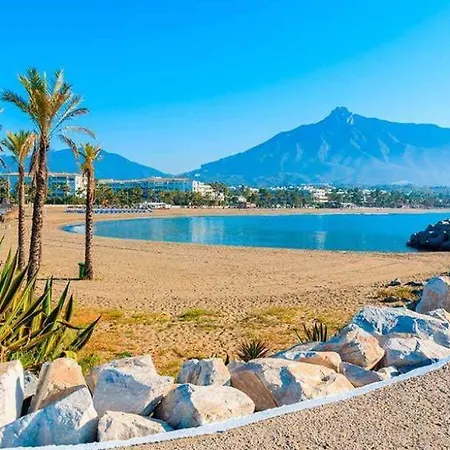 Apartment Modern - 2 Bedrooms, Beachside - Puerto Banus Marbella